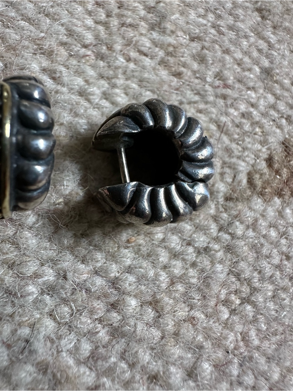 Vintage 14k Gold Sterling Silver Ribbed Textural Earrings - Picture 3 of 8